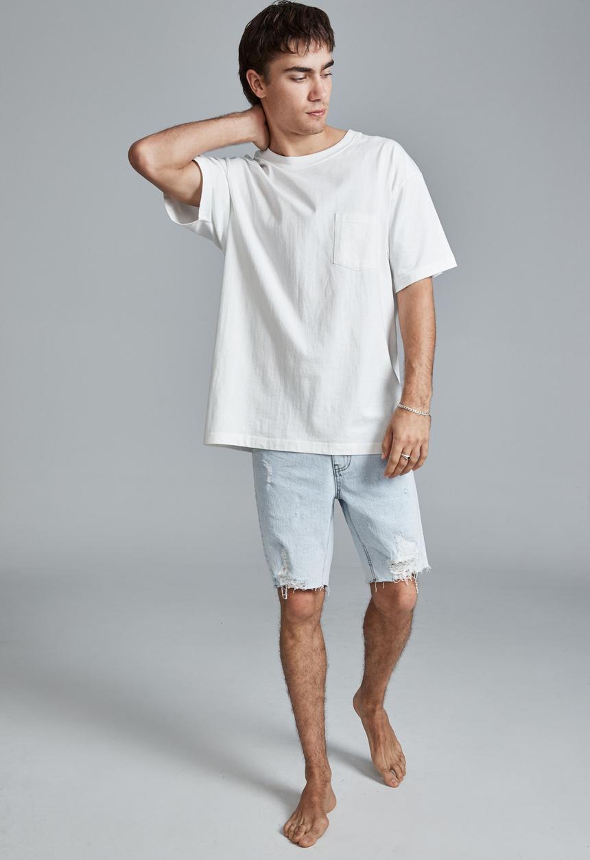 Cotton On - Straight short - stone blue rip repair