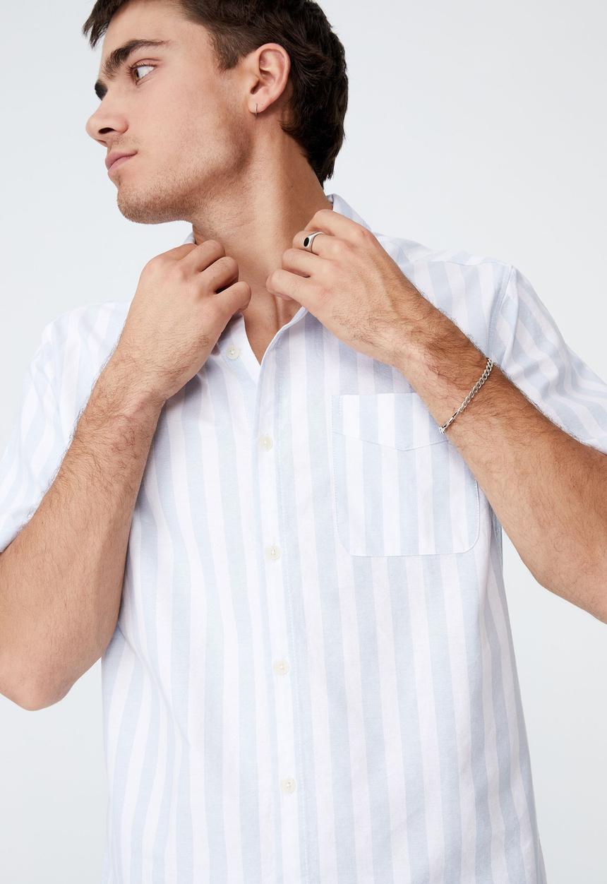 Cotton On - Vintage prep short sleeve shirt - sky stripe oxford