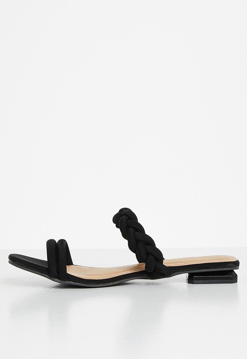 Seduction - Plaited sandal - black