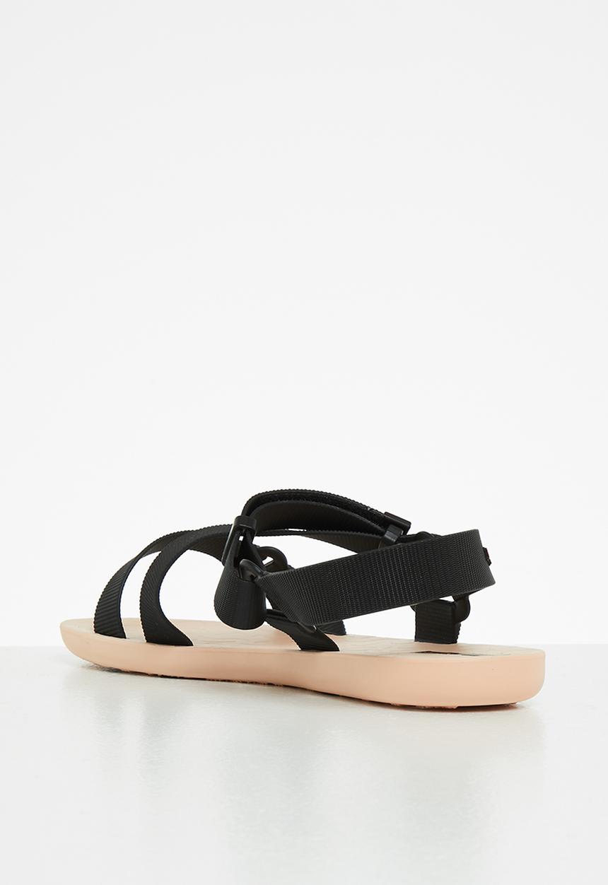 Ipanema - Hit papete ad - black & pink