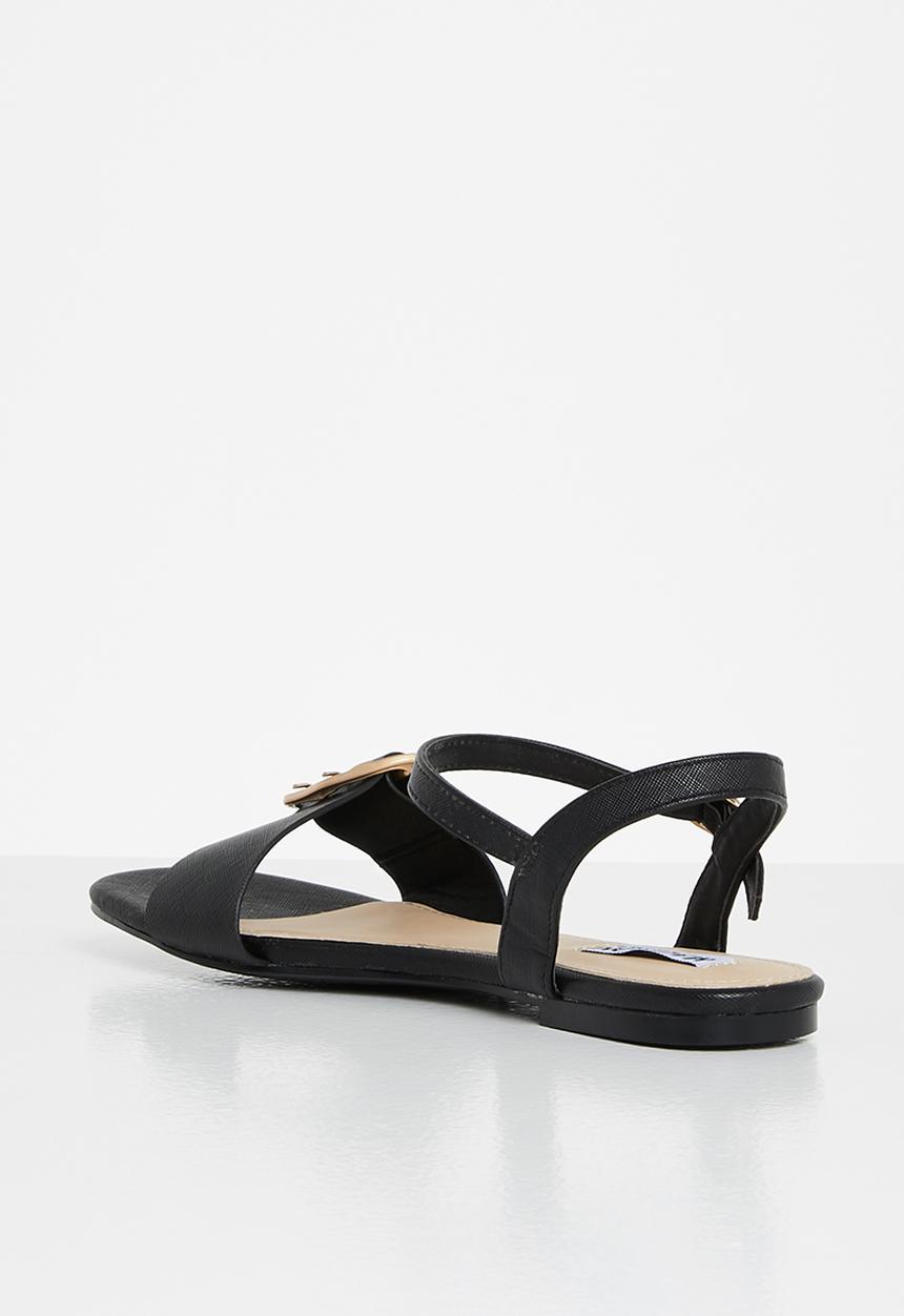 Madison® - Gretchen big buckle sandal - black