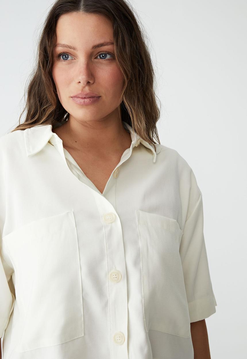 Cotton On - Daydreamer cropped shirt - chalk white