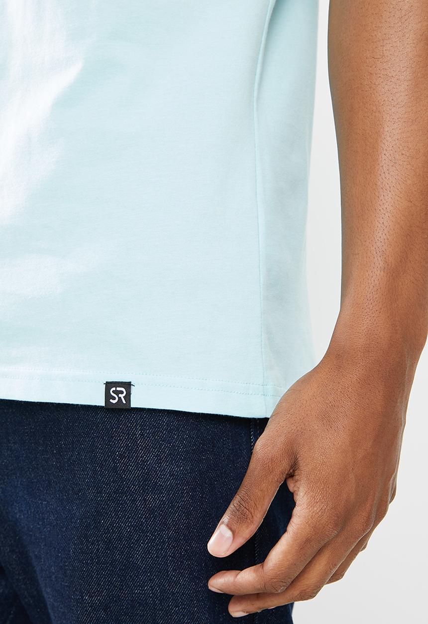 STYLE REPUBLIC - Deep v-neck tee - aqua blue