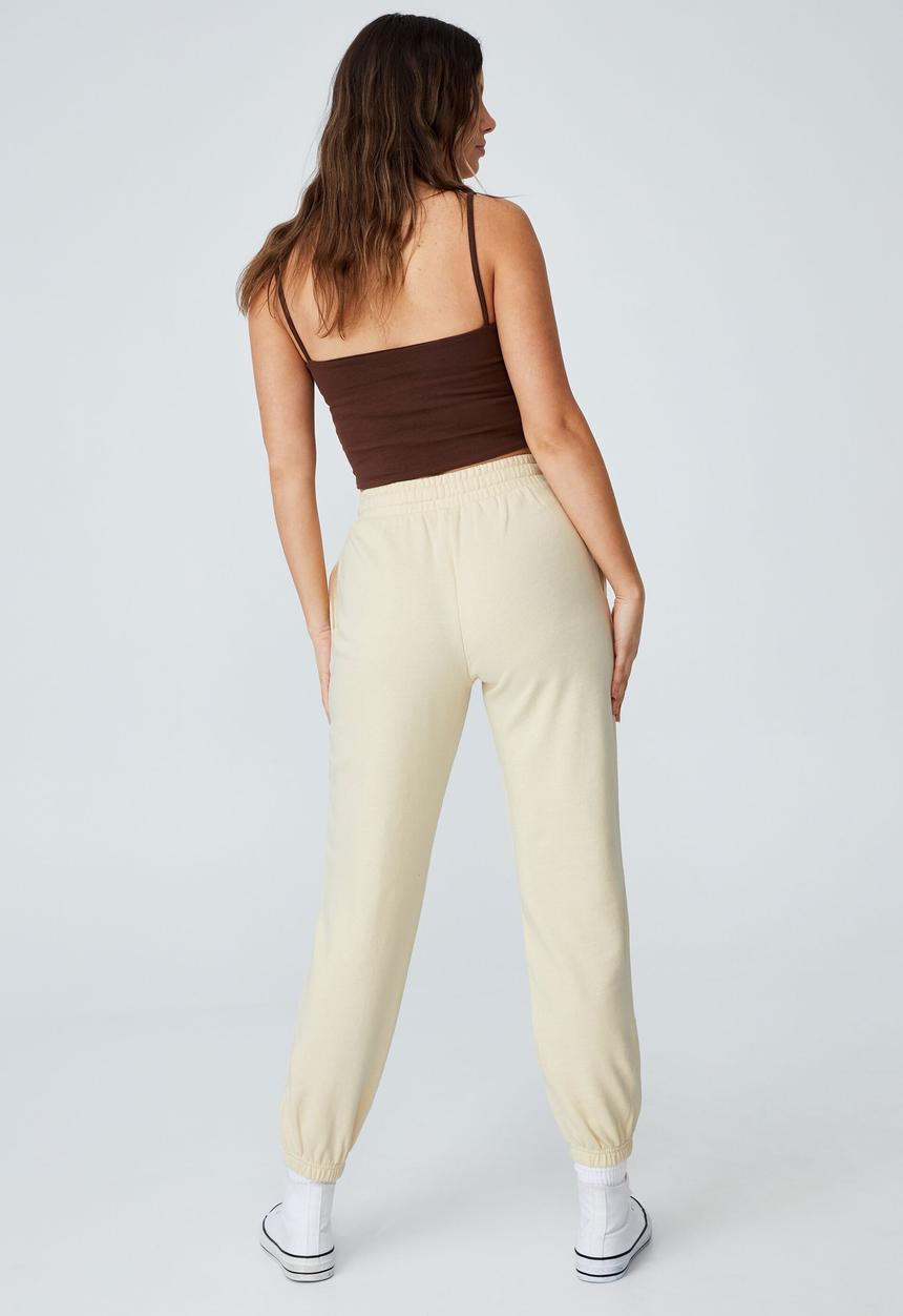 Cotton On - Freestyle trackpant - buttermilk