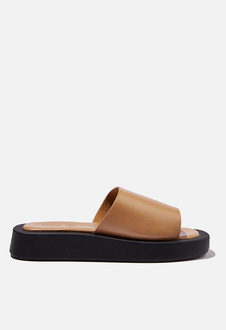 Cotton On - Sadie single vamp flatform slide - camel smooth pu