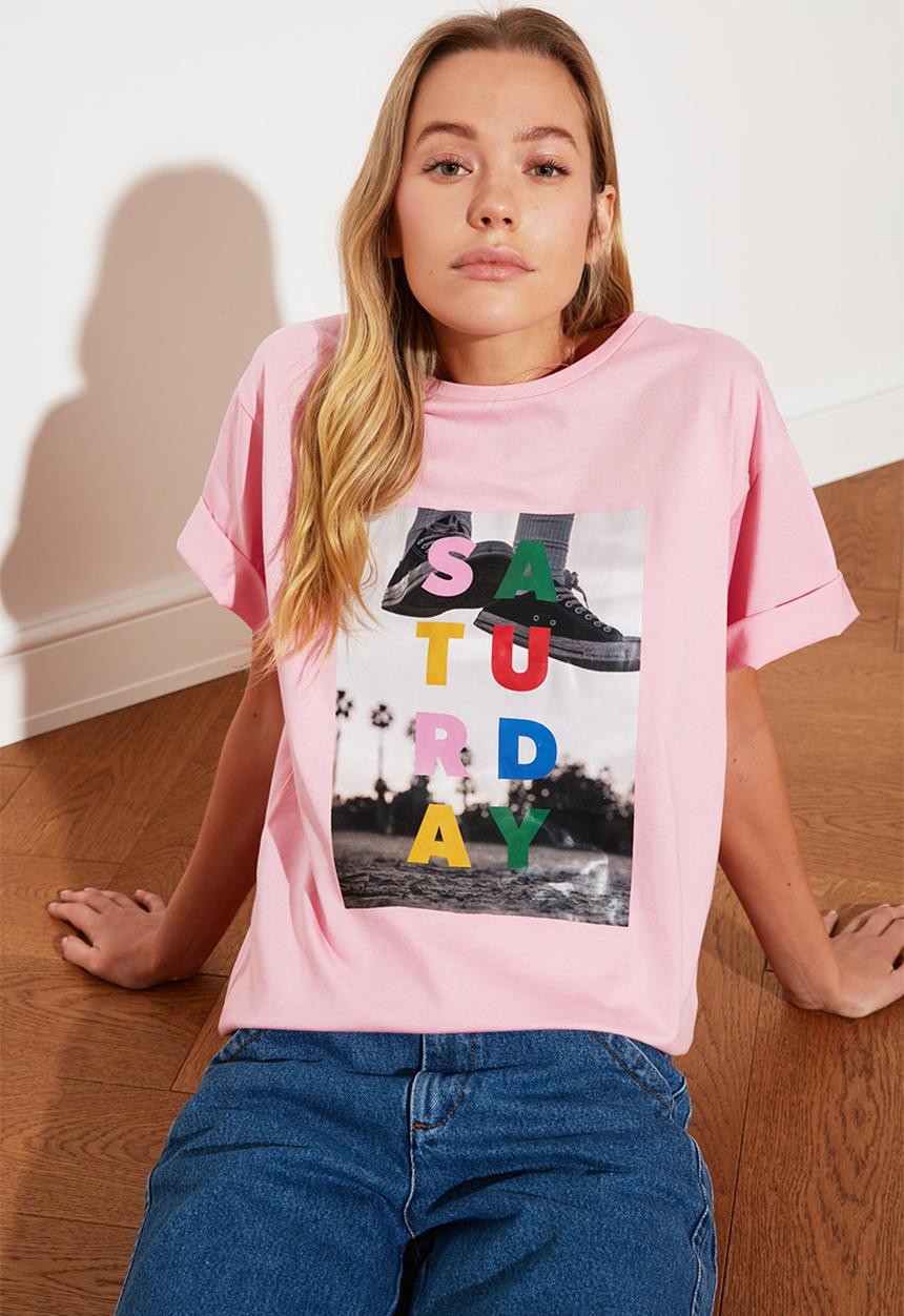 Trendyol - Printed boyfriend T-shirt - pink