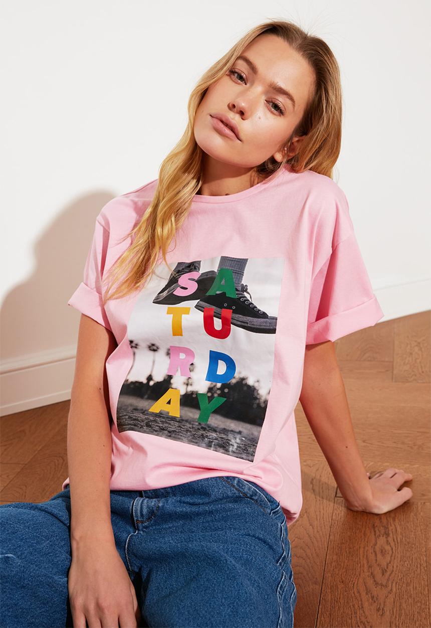 Trendyol - Printed boyfriend T-shirt - pink