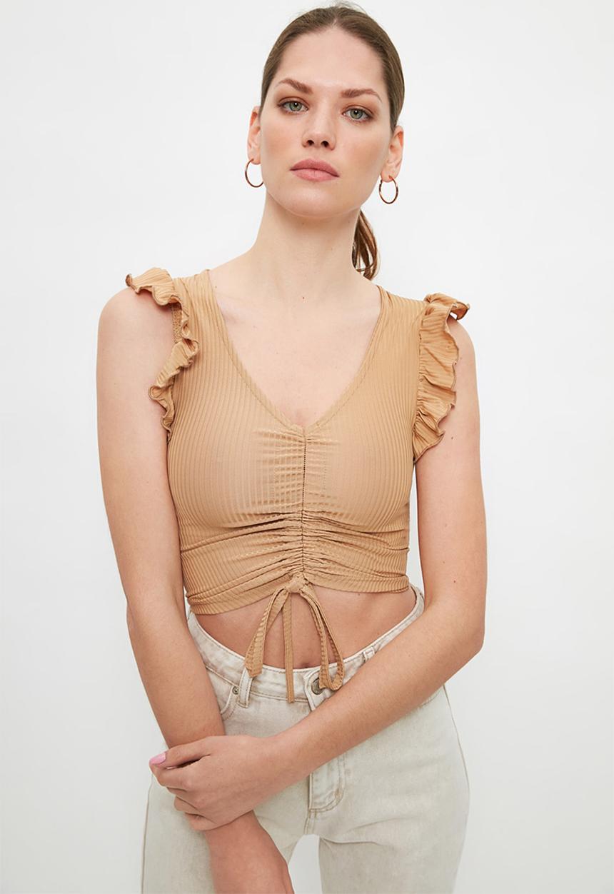 Trendyol - Pleated ribbed crop knit top - camel
