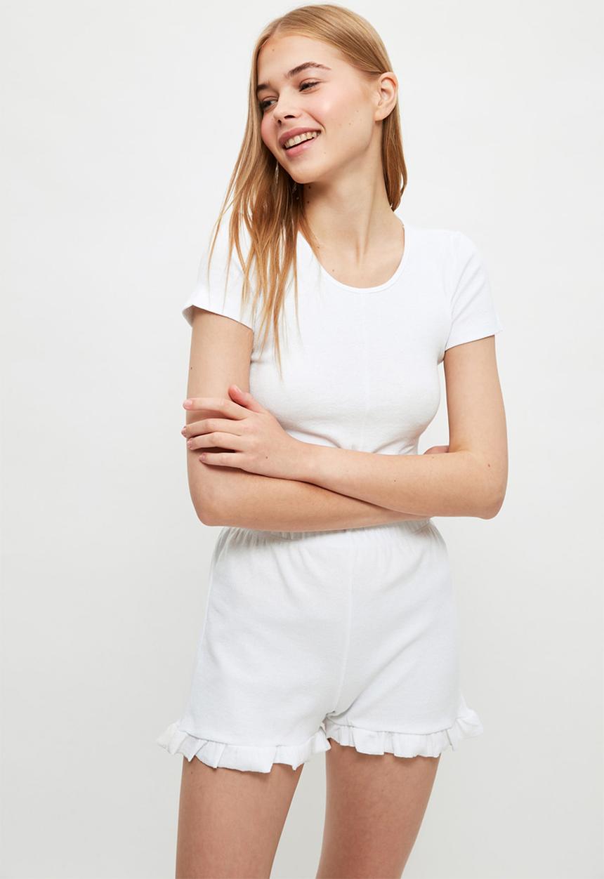 Trendyol - Ruffle detailed knitted pyjamas set - white