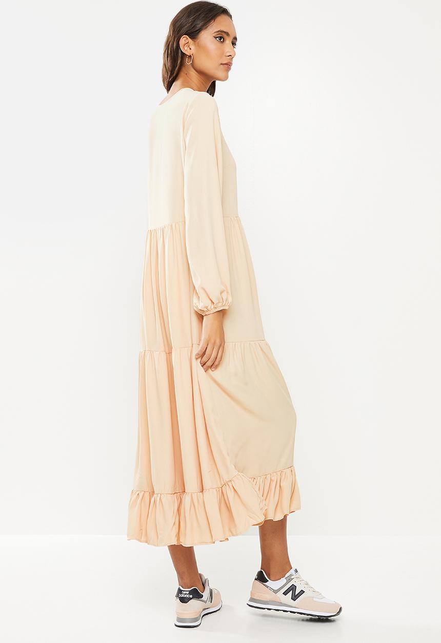 Glamorous - Tiered maxi dress - soft peach