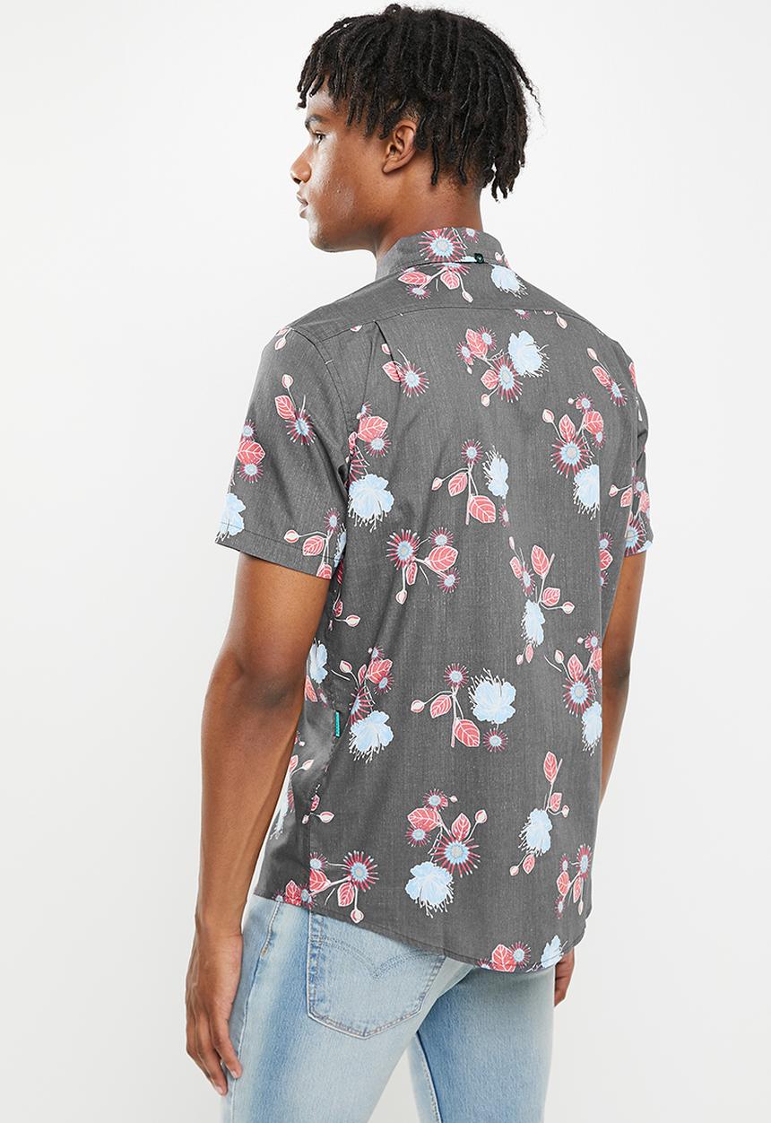 Vissla  - Lihue eco short sleeve shirt - black