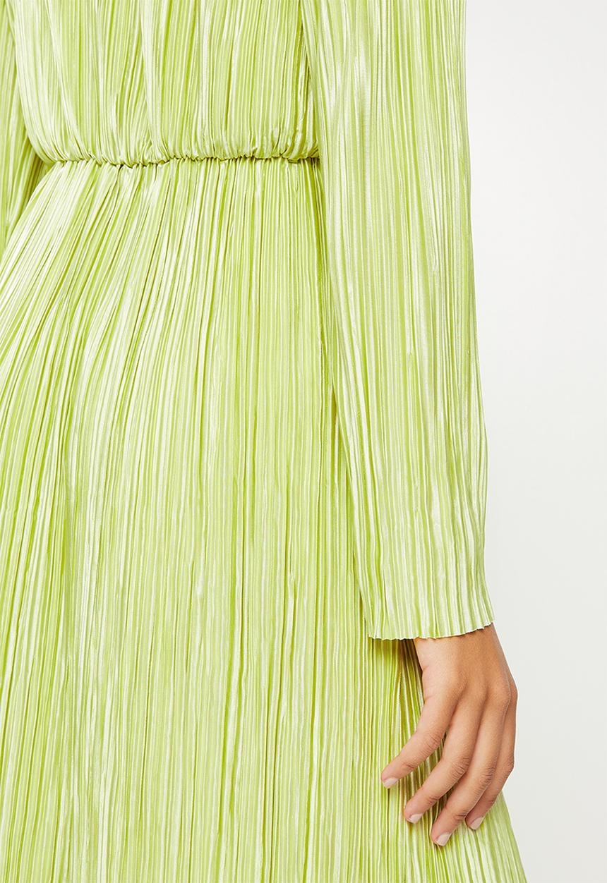 Glamorous - Long sleeve plissee day dress - pistachio