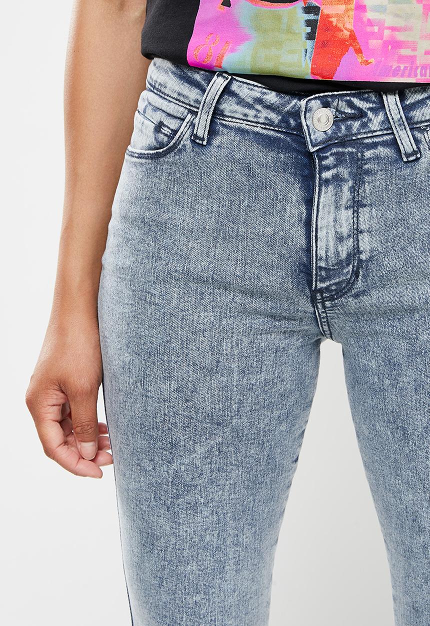 GUESS - Eco acid wash sexy curve - blue