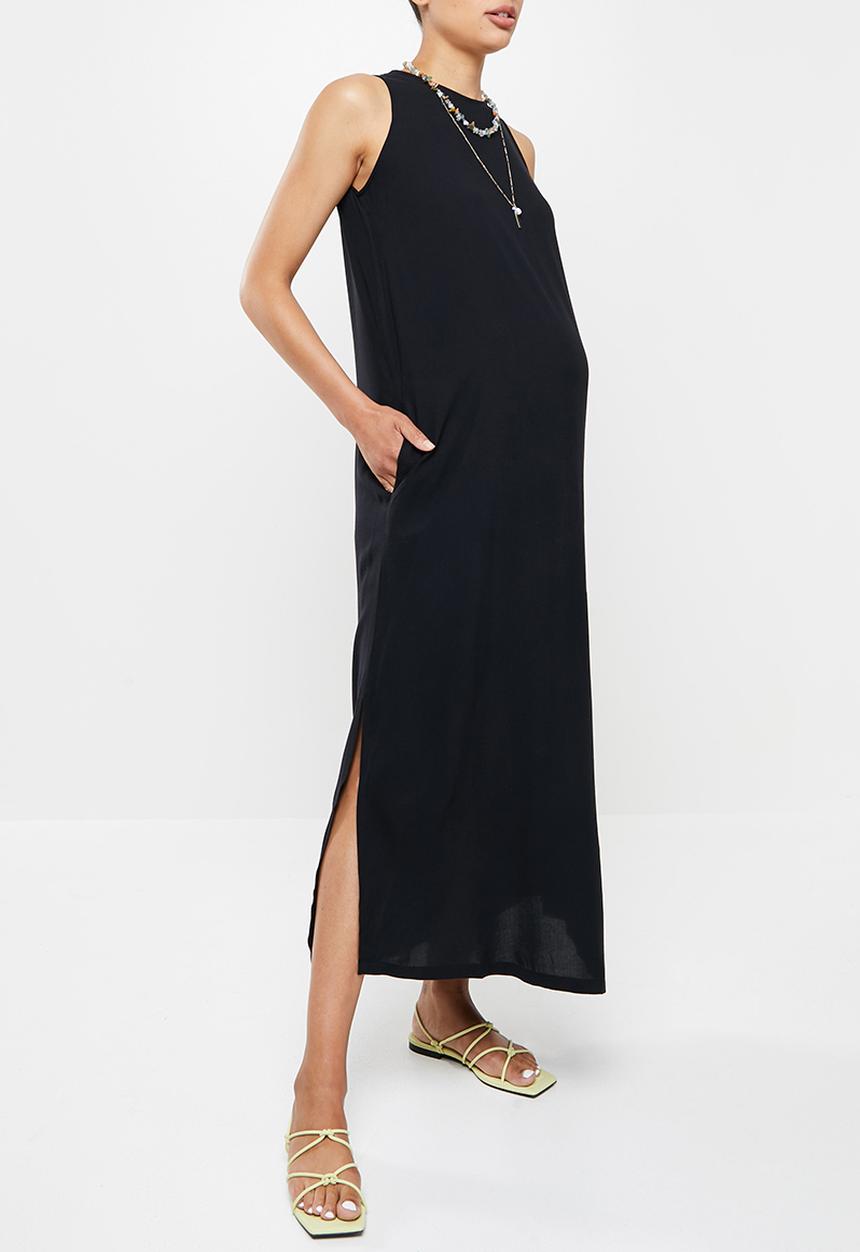 Superbalist - High neck sleeveless trapeze maxi - black
