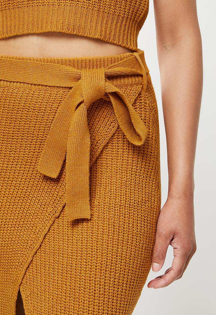 Missguided - Recycled tie waist split skirt - biscuit