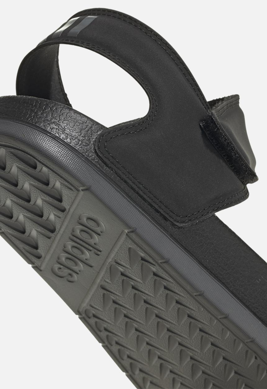 adidas Originals - Adilette sandal - core black/grey five/core black