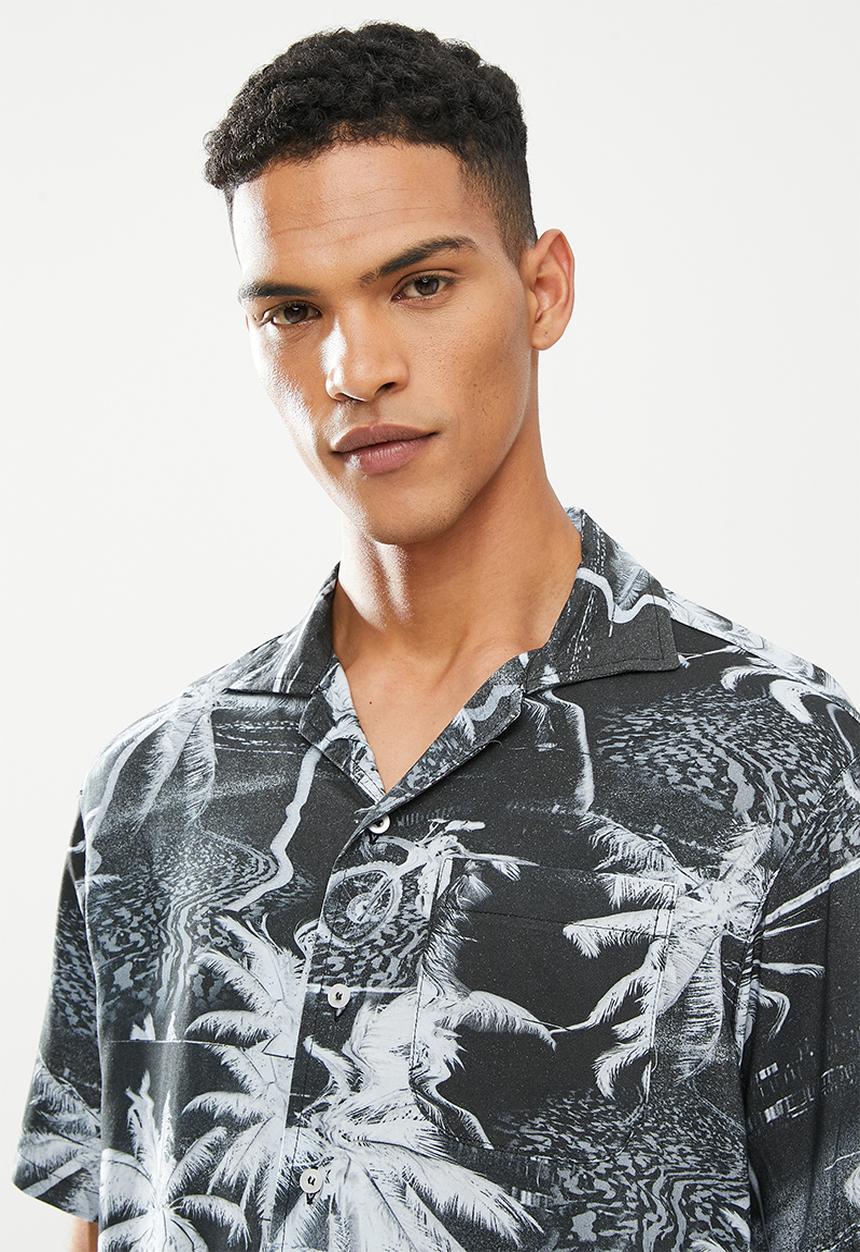 Fox - Bad trip short sleeve woven - black