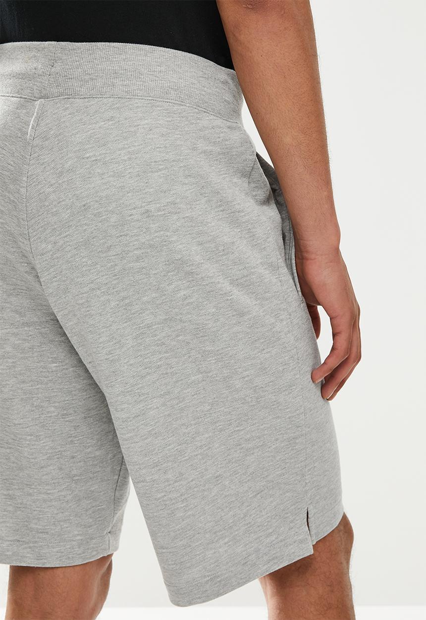 New Balance  - New Balance  classic core short - grey 