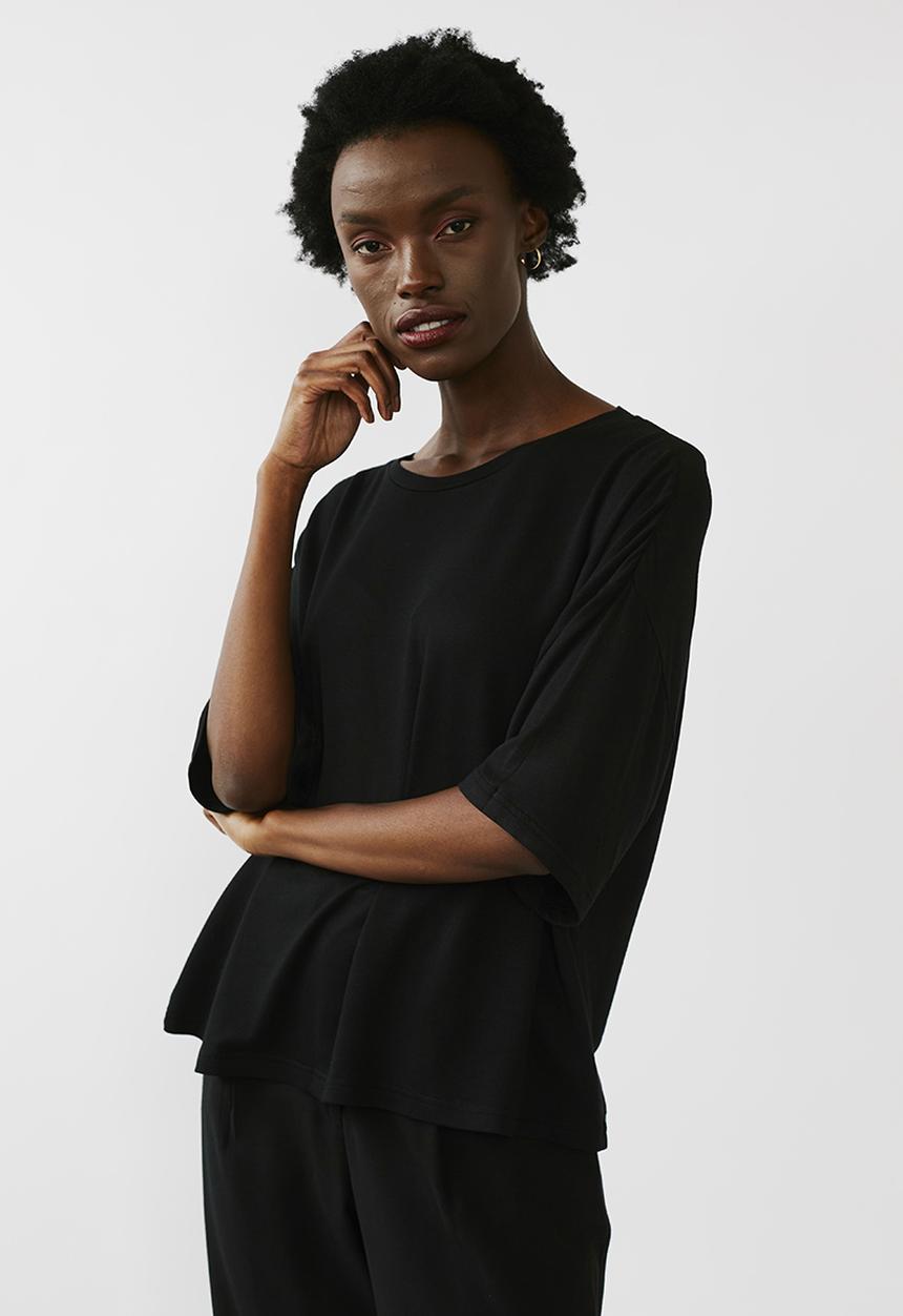 Me&B - Oversized viscose fleece tee - black