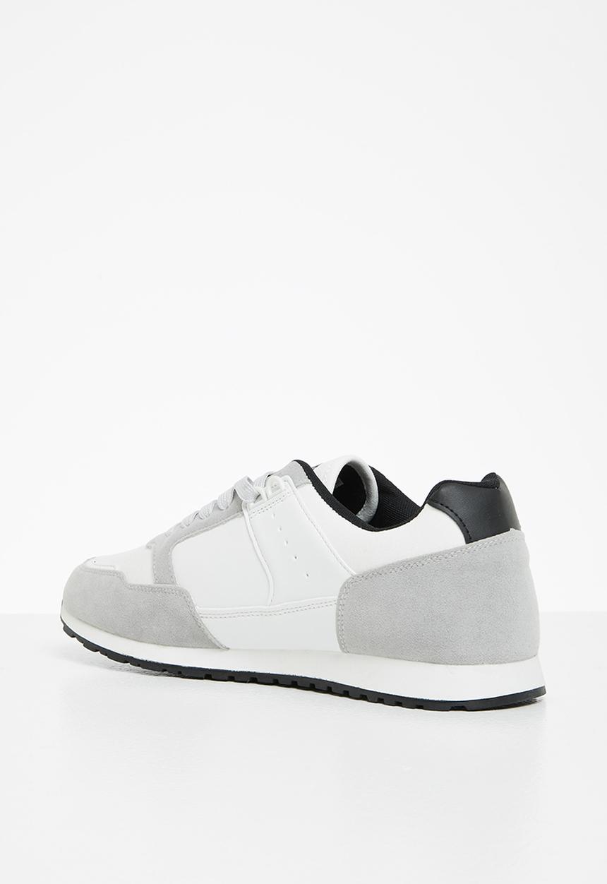 SOVIET - M arrow - lt grey/white/blk