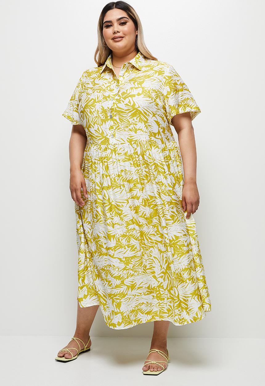 edit Plus - Babydoll maxi dress - yellow abstract palm