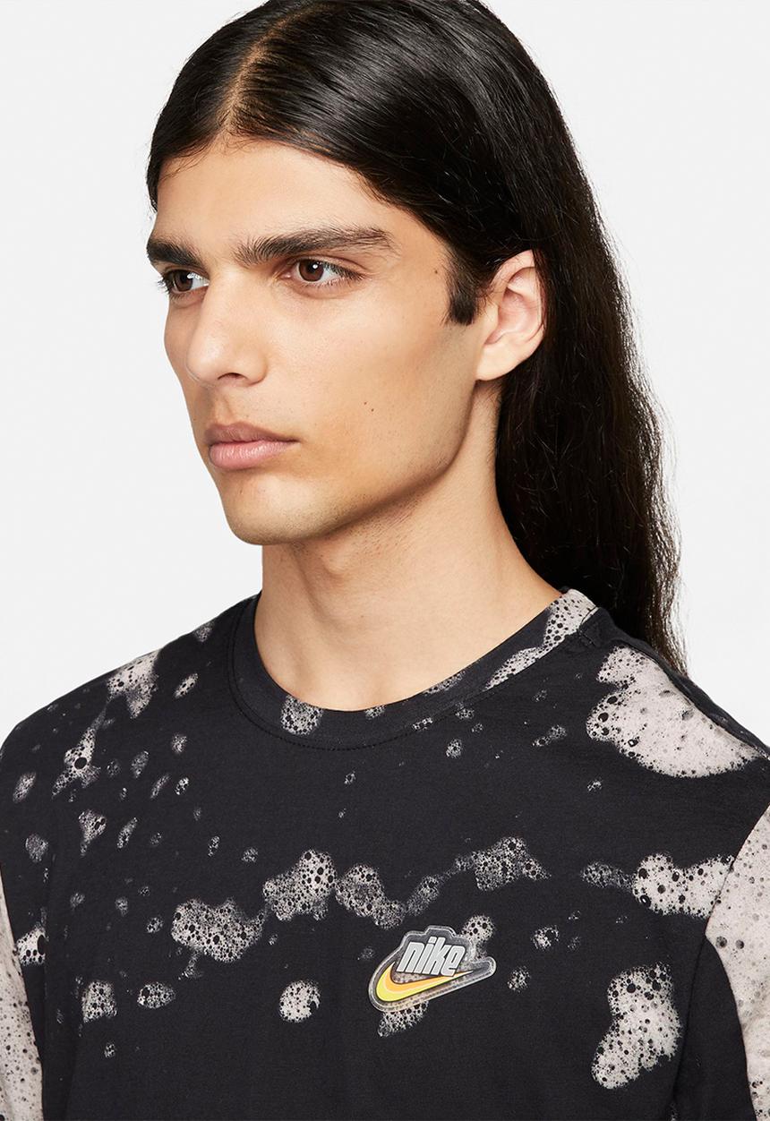 Nike - NSW Keep It Clean  Soap Tee - black