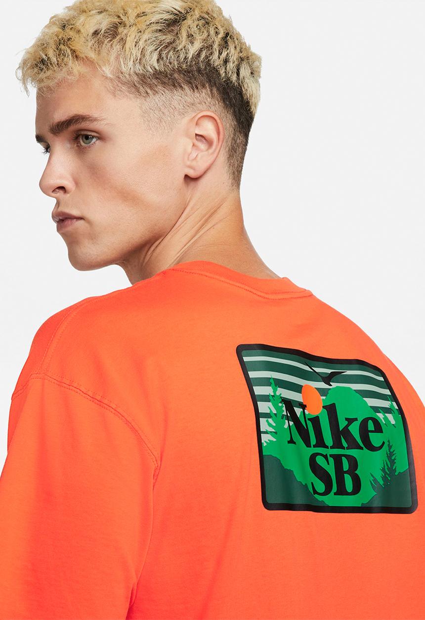 Nike - Nike SB Skate  Approach T-Shirt- rush orange