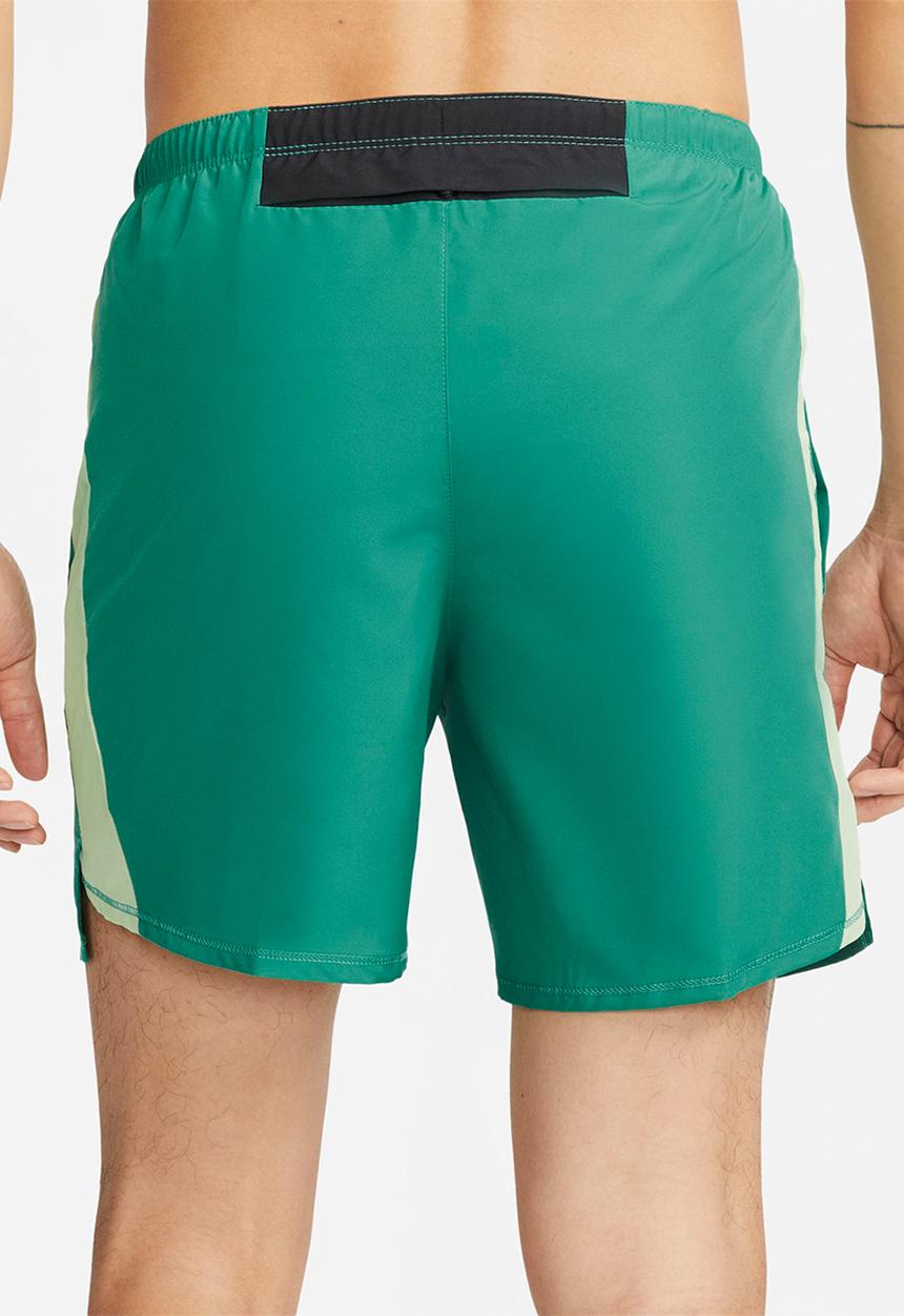 Nike - M nk df wr chllgr gx shrt 7 bf - green noise/honeydew/honeydew