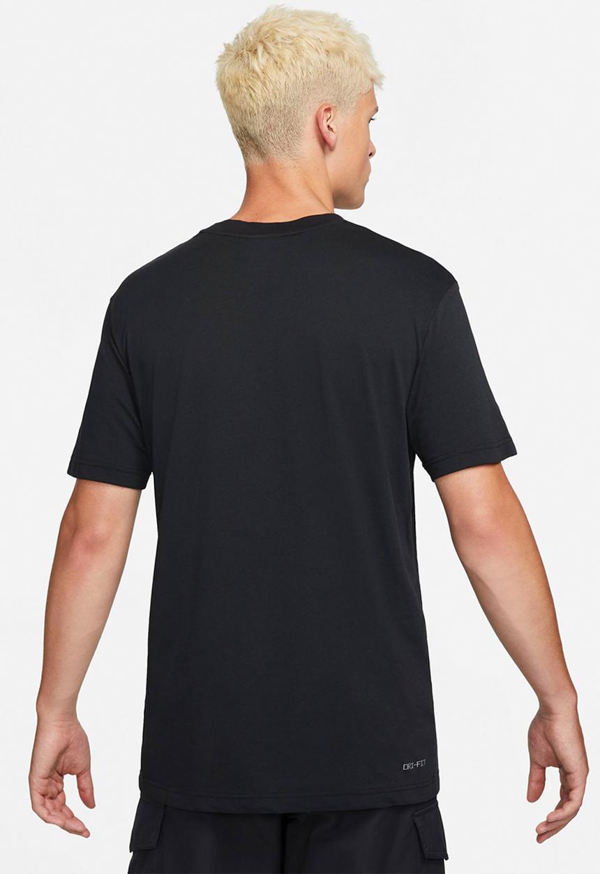 Nike - NSW Dri-Fit Sport Utility Pack Short-Sleeve  Tee - black