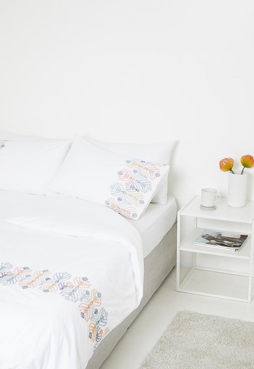 Sixth Floor - Penny embroidered duvet set - multi