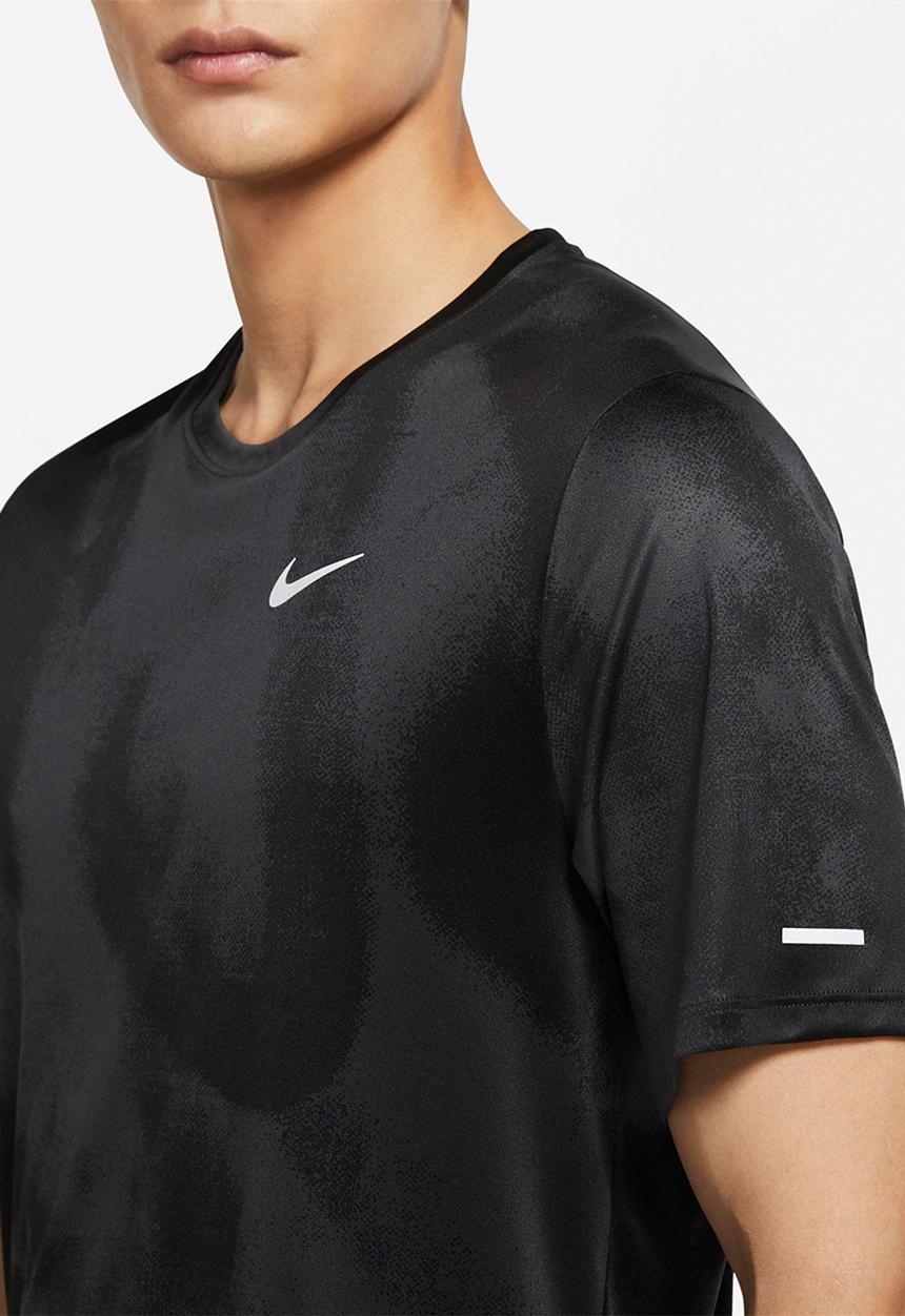 Nike - Nike Dri-Fit Run Miler Printed T-Shirt- off noir/reflective silver