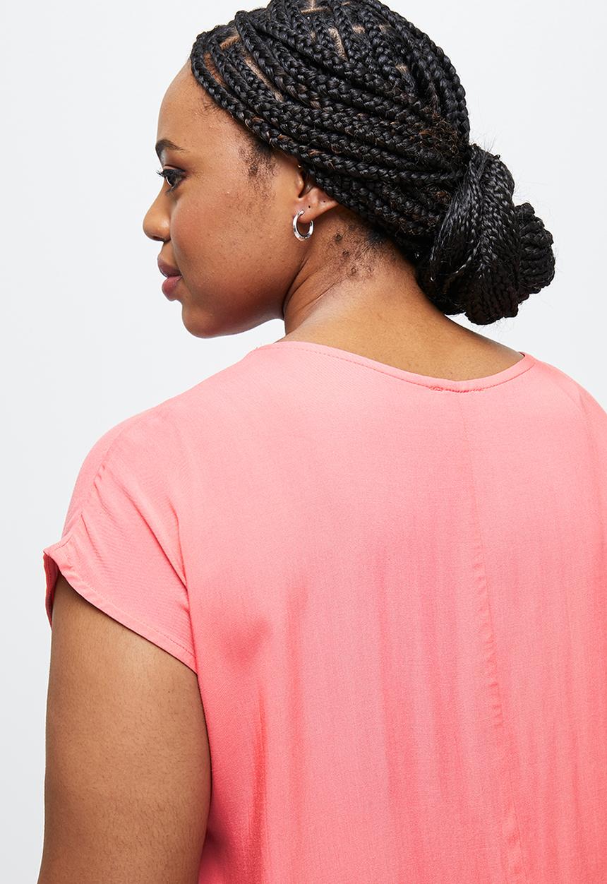 edit Plus - Basic grown on sleeve shell top - pink