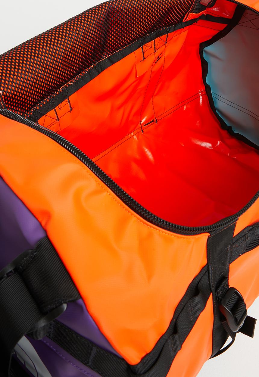 The North Face - Base camp duffel - s - red orange-transantarctic blue