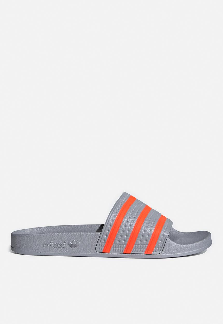 adidas Originals - Adilette - halo silver/solar red