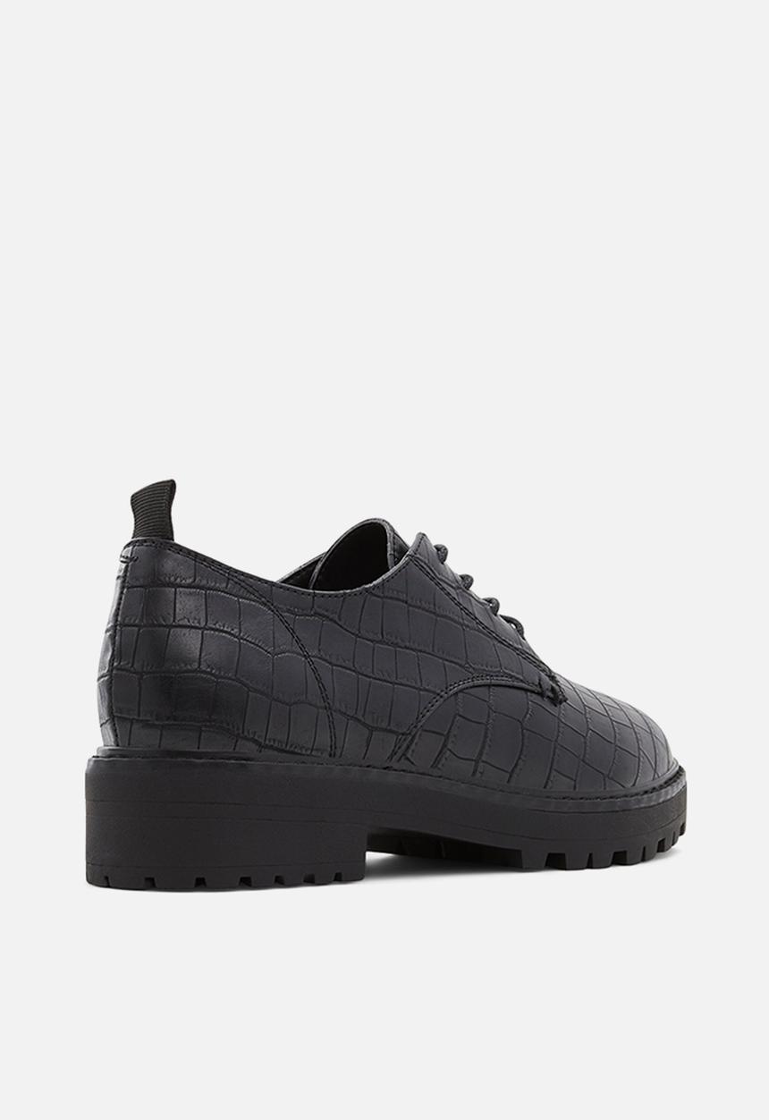 Call It Spring - Parkerr derby - black