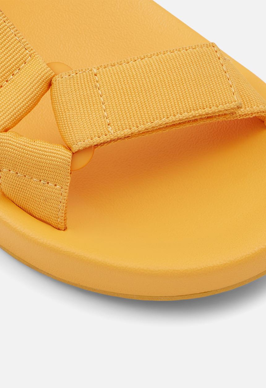 Call It Spring - Ruthie sandal - light orange
