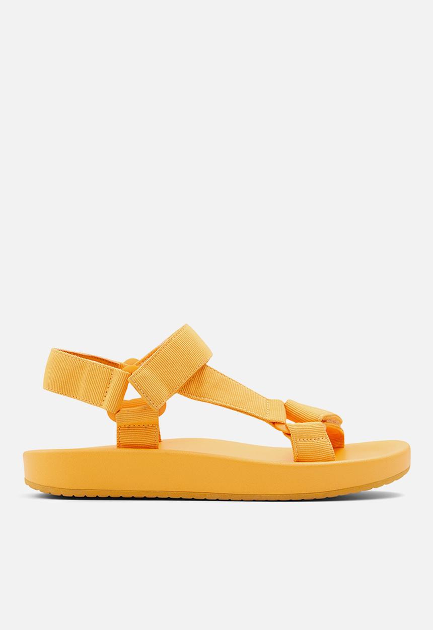 Call It Spring - Ruthie sandal - light orange