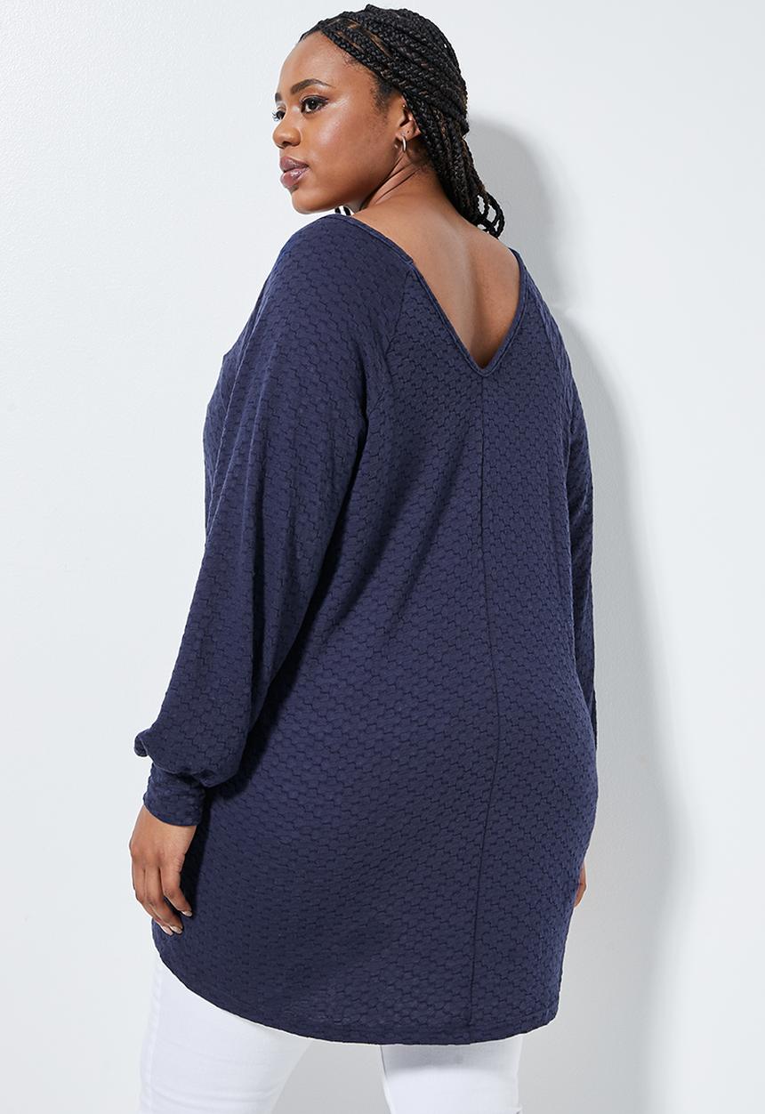 Superbalist - Ll textured v-neck top - navy