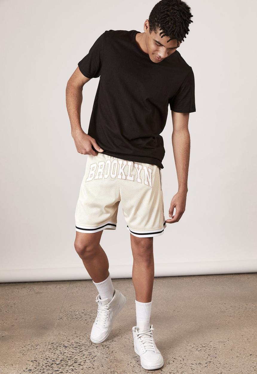 Factorie - Basketball short - ivory