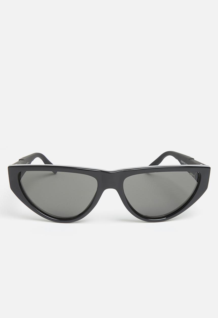 PUMA - Pu0316s-001 57 sunglasses injection - black