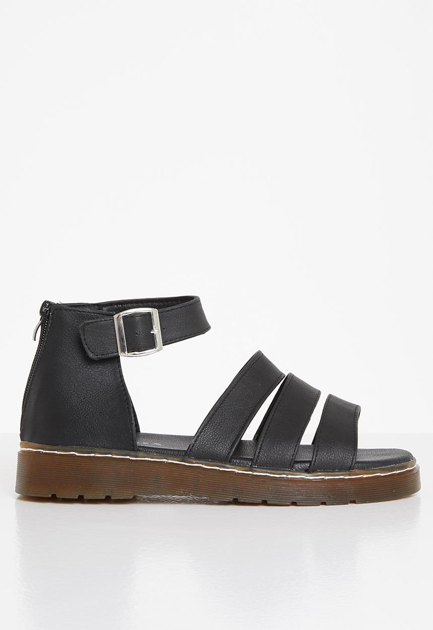 Jada - Strappy buckle sandal - black