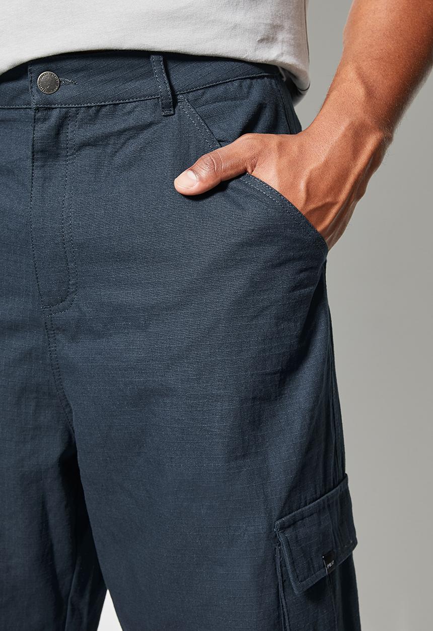 Superbalist - Carson loose cargo pants - navy