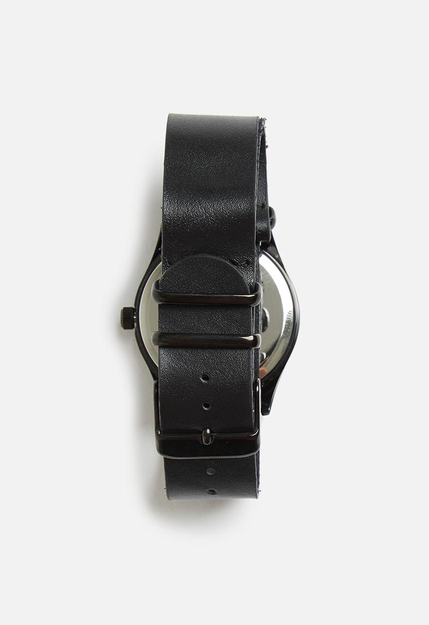 CHPO - Never too late - black