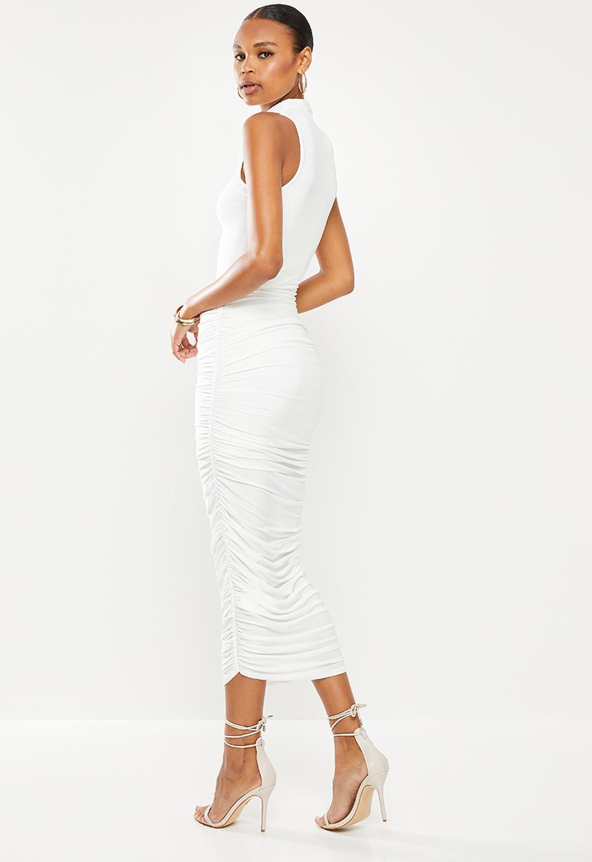 Missguided - High neck cut out slinky midaxi - cream
