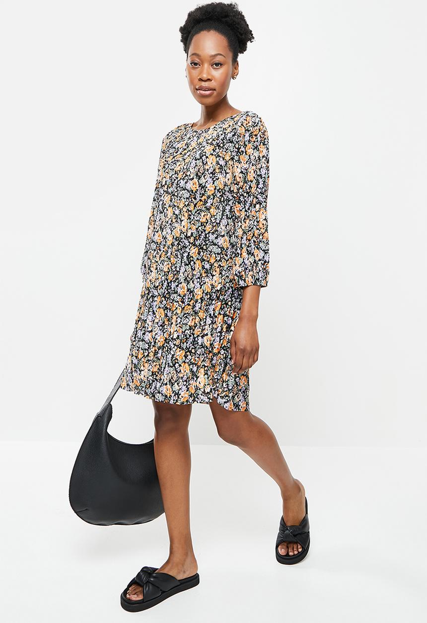 Jacqueline de Yong - Boa 3/4 short dress - black orange flower