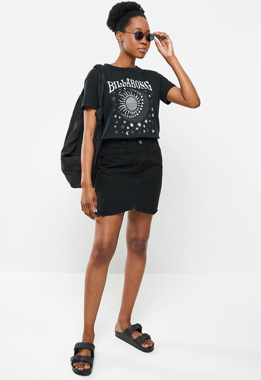 Billabong  - Light of dawn short sleeve tee - black