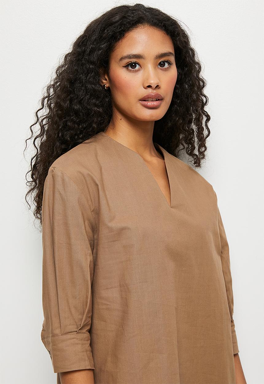 edit - Notch neck cotton tunic - taupe