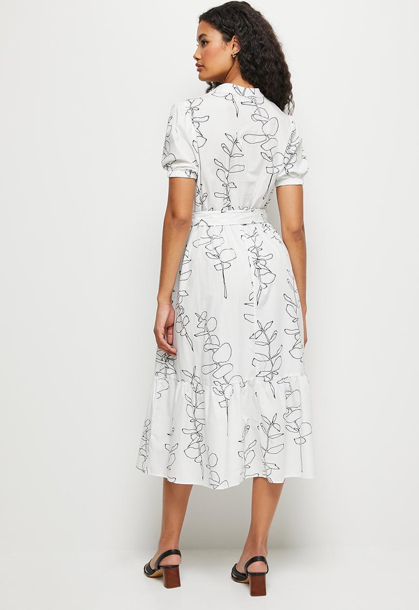 edit - Short sleeve cotton tiered shirt dress - white 