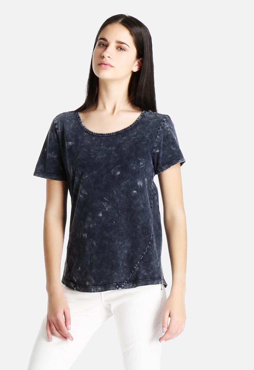 Noisy May - Black Water Tee