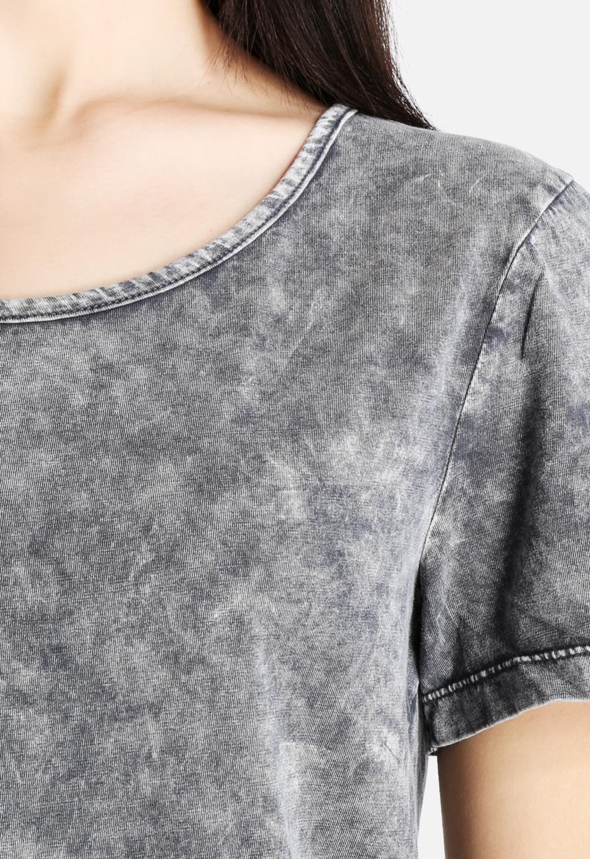 Noisy May - Black Water Tee